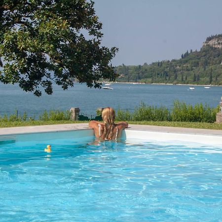 Appartamenti Villa Andrea Garde Extérieur photo
